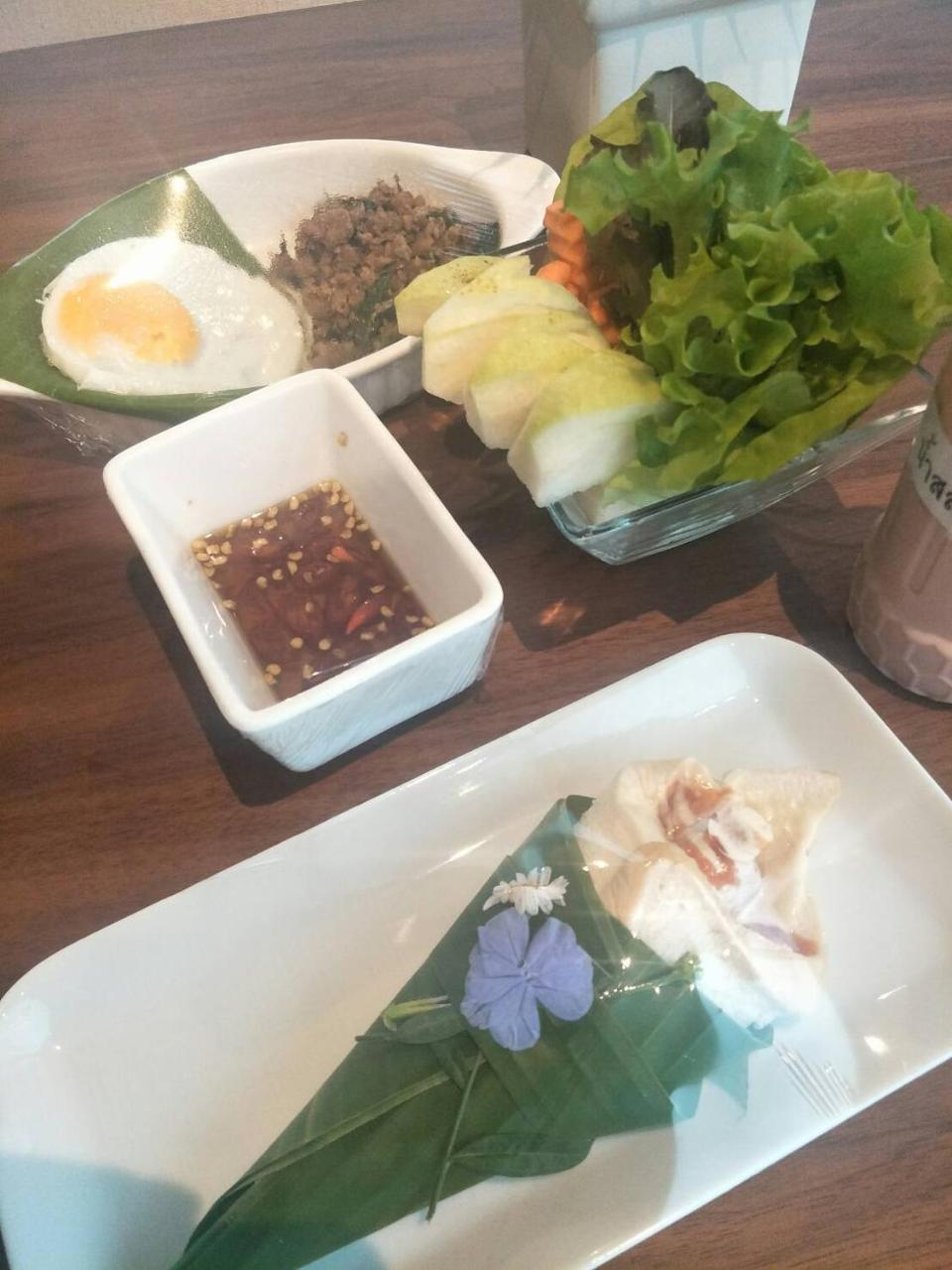 The White Garden Premier Saraburi Hotel Ban Dao Ruang  Екстериор снимка