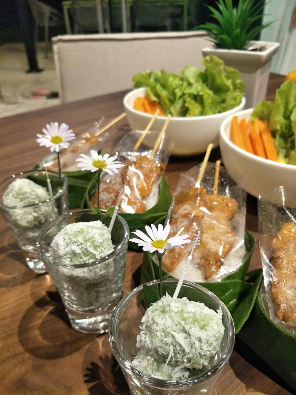 The White Garden Premier Saraburi Hotel Ban Dao Ruang  Екстериор снимка