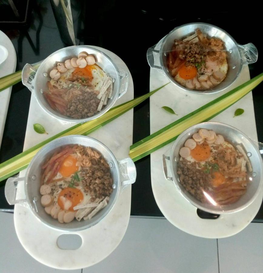 The White Garden Premier Saraburi Hotel Ban Dao Ruang  Екстериор снимка