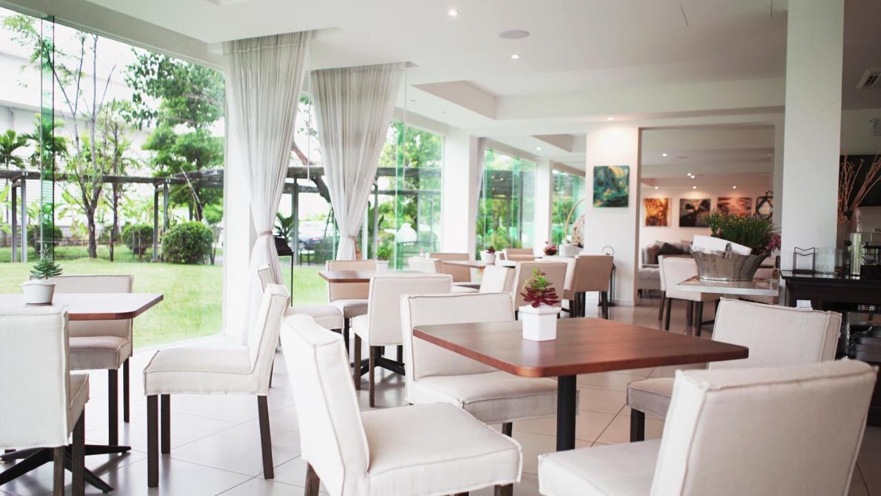 The White Garden Premier Saraburi Hotel Ban Dao Ruang  Екстериор снимка