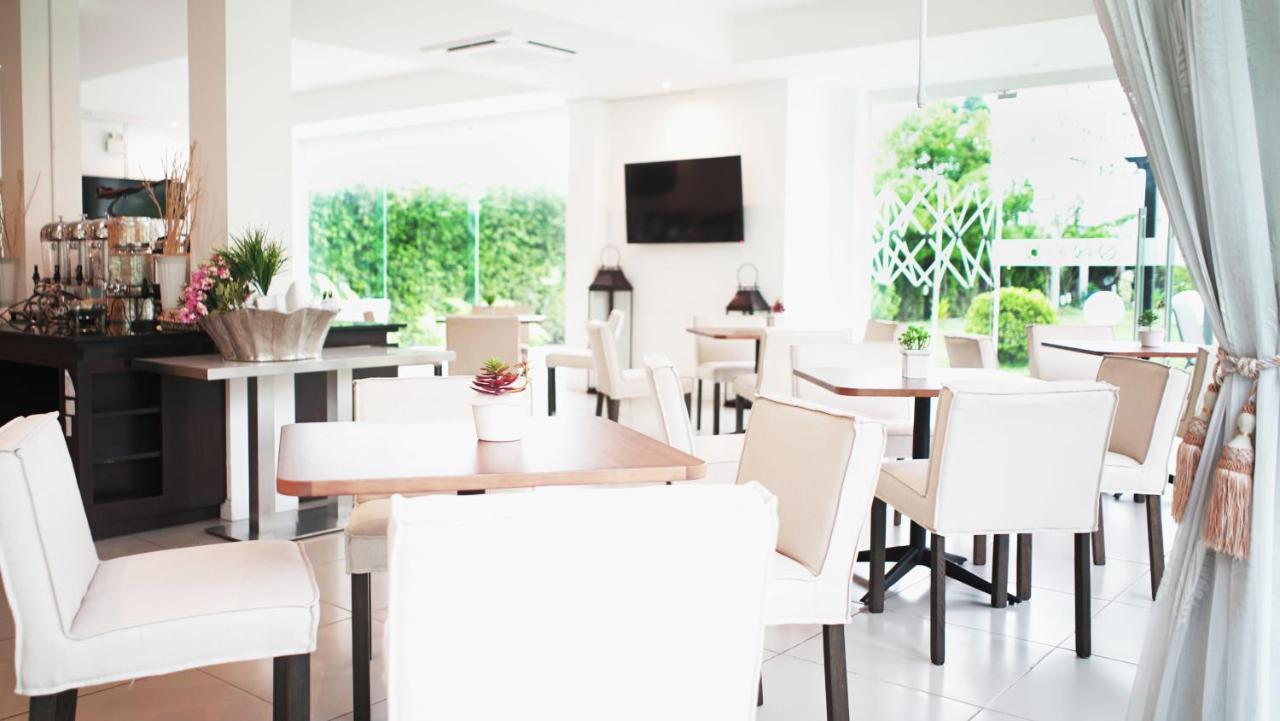 The White Garden Premier Saraburi Hotel Ban Dao Ruang  Екстериор снимка