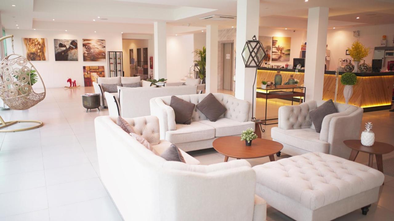 The White Garden Premier Saraburi Hotel Ban Dao Ruang  Екстериор снимка